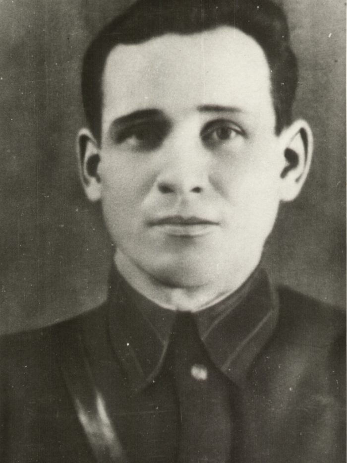 Герой Советского Союза Николай Иванович Кононов